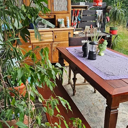 Naturcamping Igluzelt Mit Hund Im Privatgarten 施鲁赫特恩