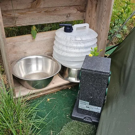 캠프장 Naturcamping Igluzelt Mit Hund Im Privatgartennaturcamping Igluzelt Mit Hund Im Privatgarten *