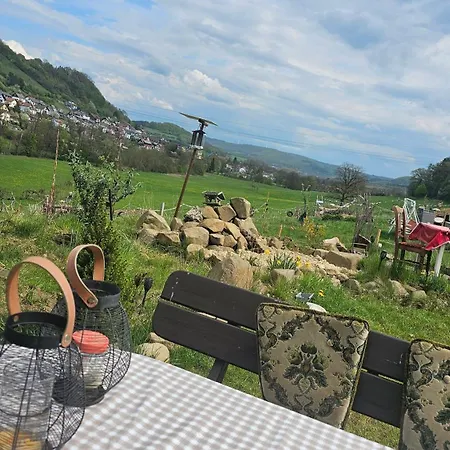 Naturcamping Igluzelt Mit Hund Im Privatgarten 施鲁赫特恩